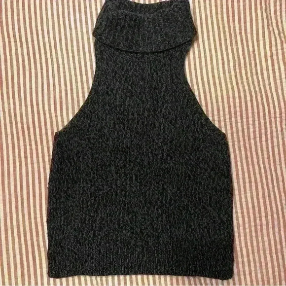 Madewell Marled Sleeveless Turtleneck Sweater - Picture 2 of 9